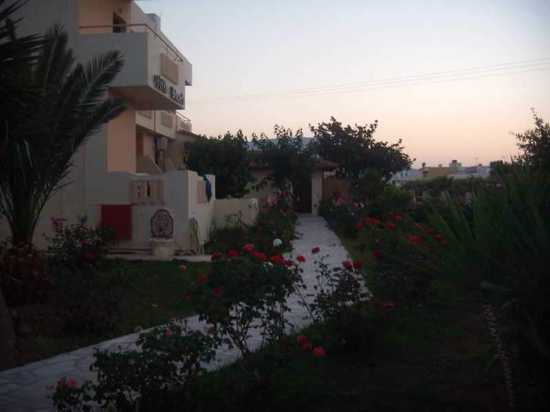 Villa Diasselo Candia Esterno foto